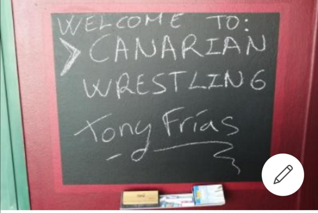 Tony Frias - Canarian Wrestling La Laguna  Dış mekan fotoğraf